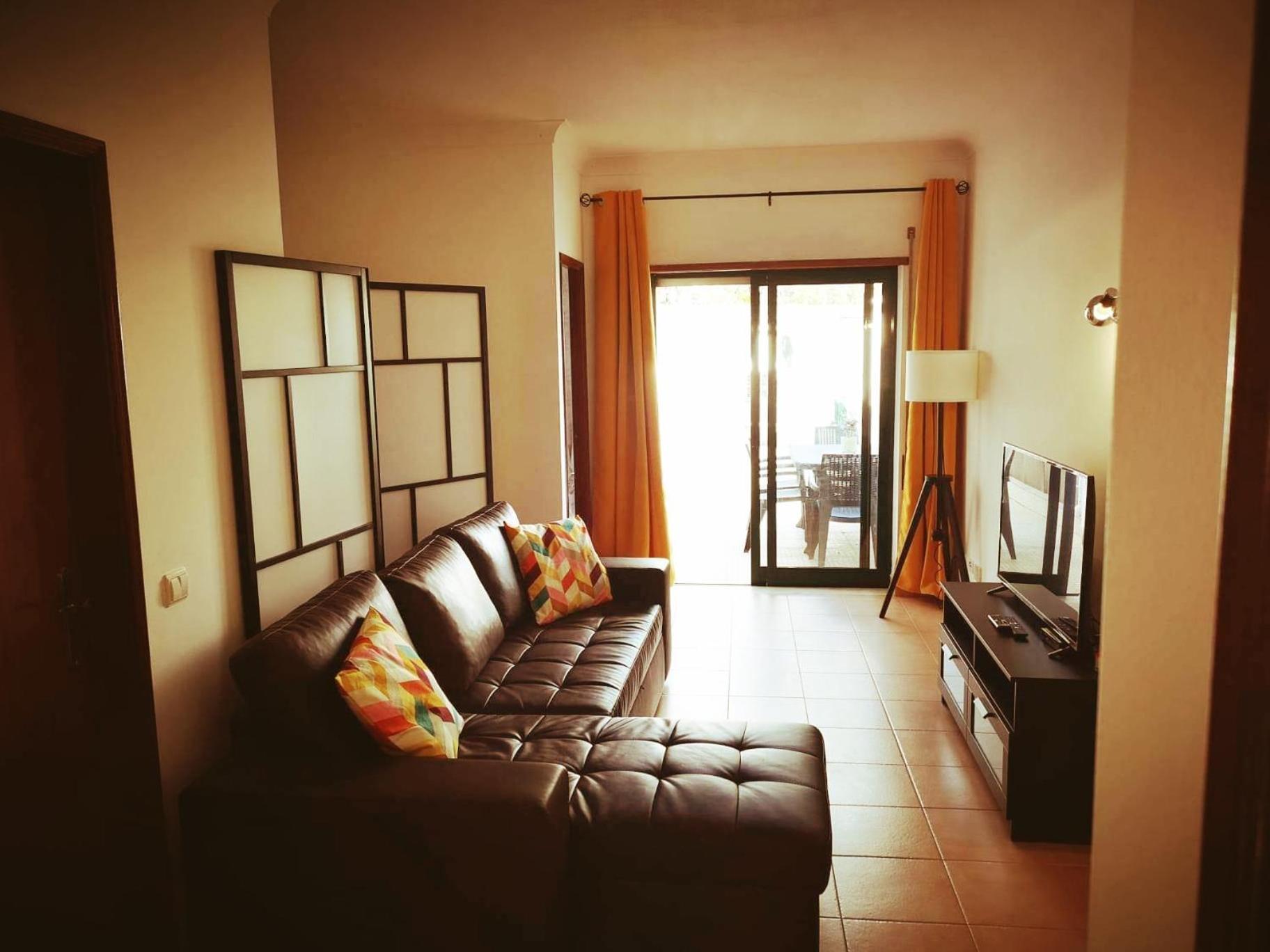 Apartment - The Little Gem Lagos Buitenkant foto